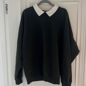 Brandy Melville Dark Sweatshirt with White Collar
